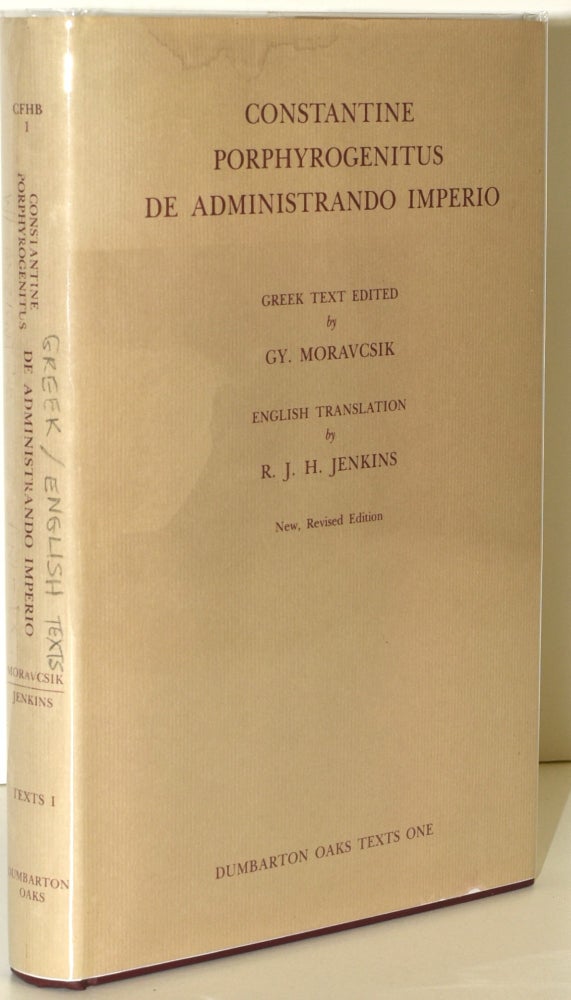 Item #294932 CONSTANTINE PORPHYROGENITUS DE ADMINISTRAAANDO IMPERIO. GY. Moravcsik, Greek Text, R. J. H. Jenkins Wnglish Translation.